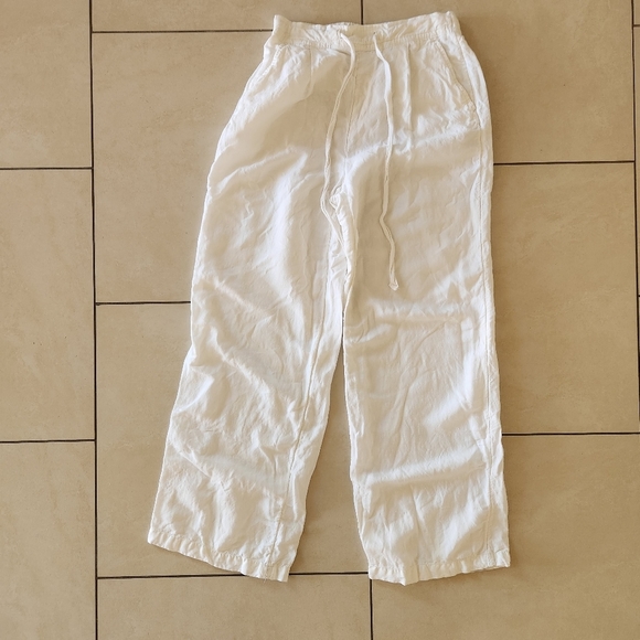 a new day Pants - LENIN Blend Off White Beach Coastal Pants. Womans Size Small